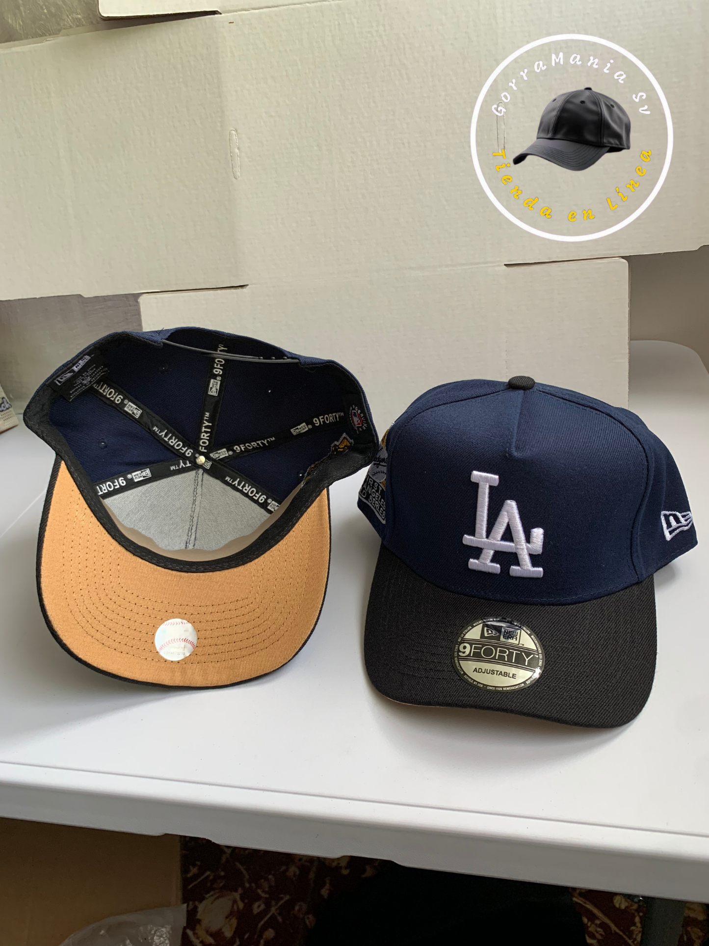 Gorra NY Azul Marino con Visera Negra