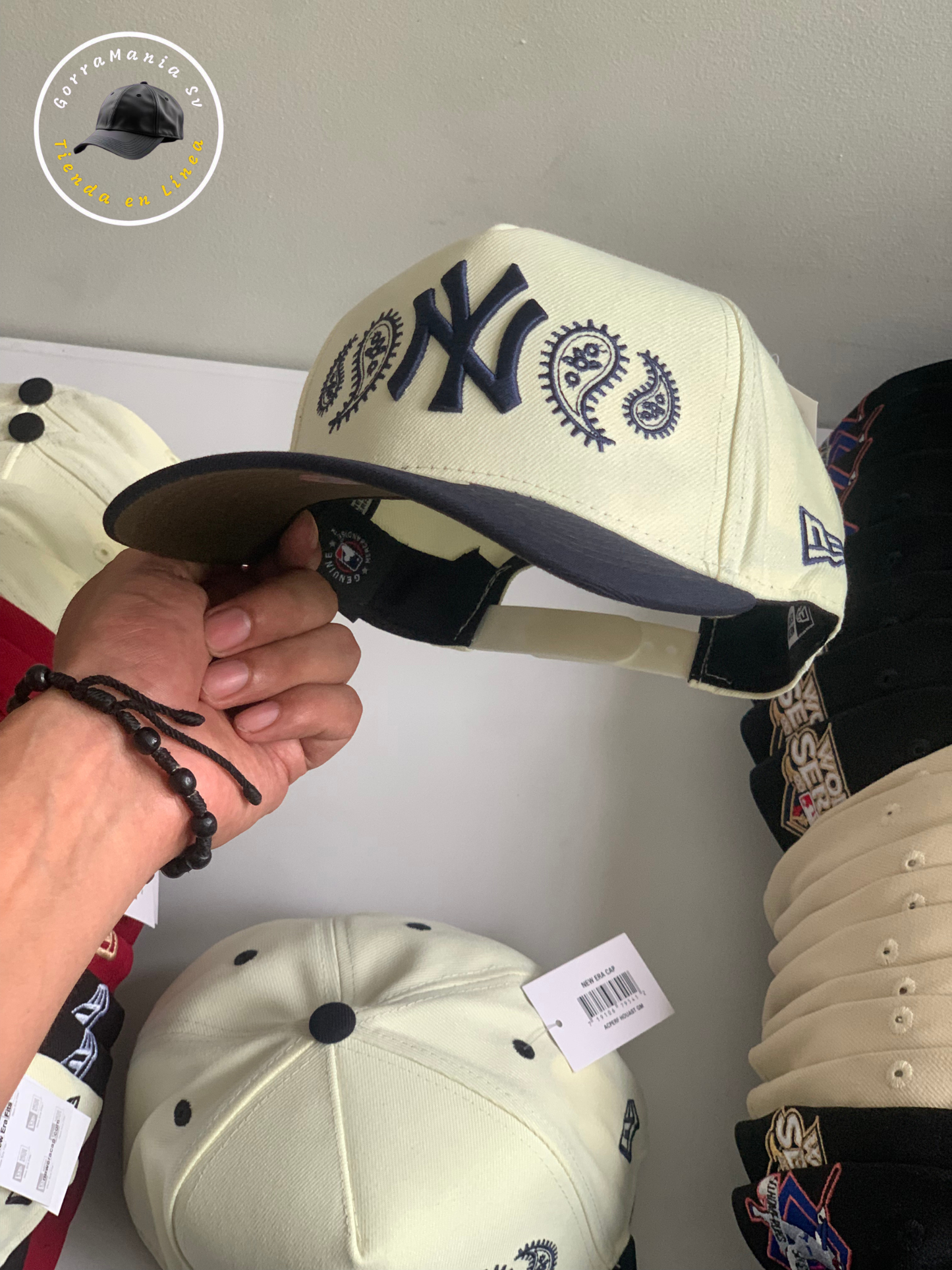 Gorra New Era 9FIFTY New York Yankees - Paisley Collection Cream/Navy