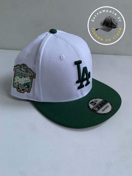 Gorra LA Los Angeles Verde con Blanco – Visera Plana