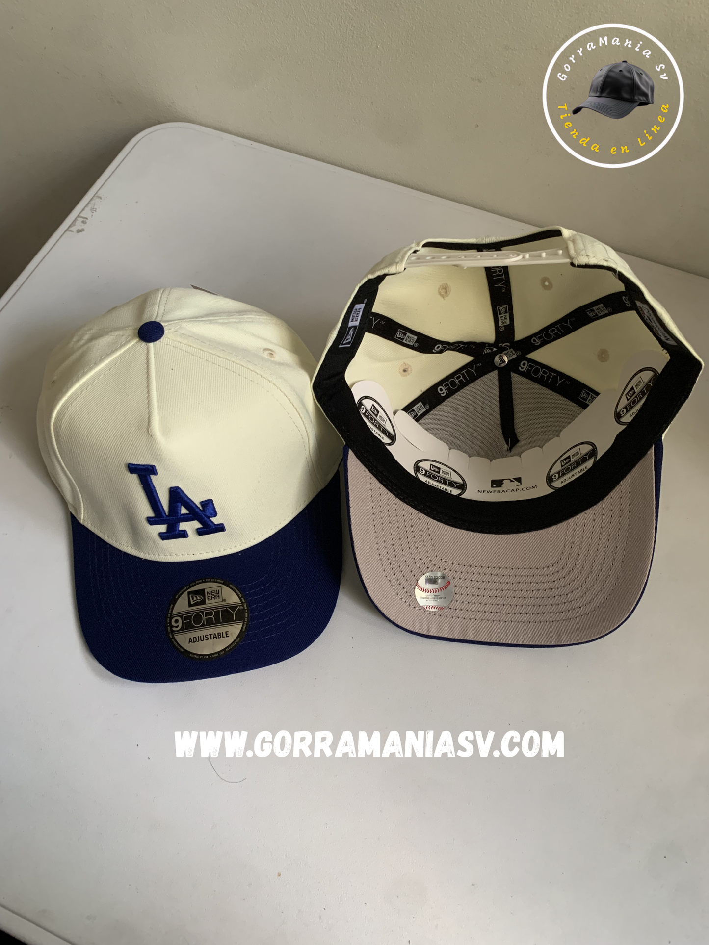 Gorra Premium LA Two-Tone - Edición Classic Off-White & Royal Blue