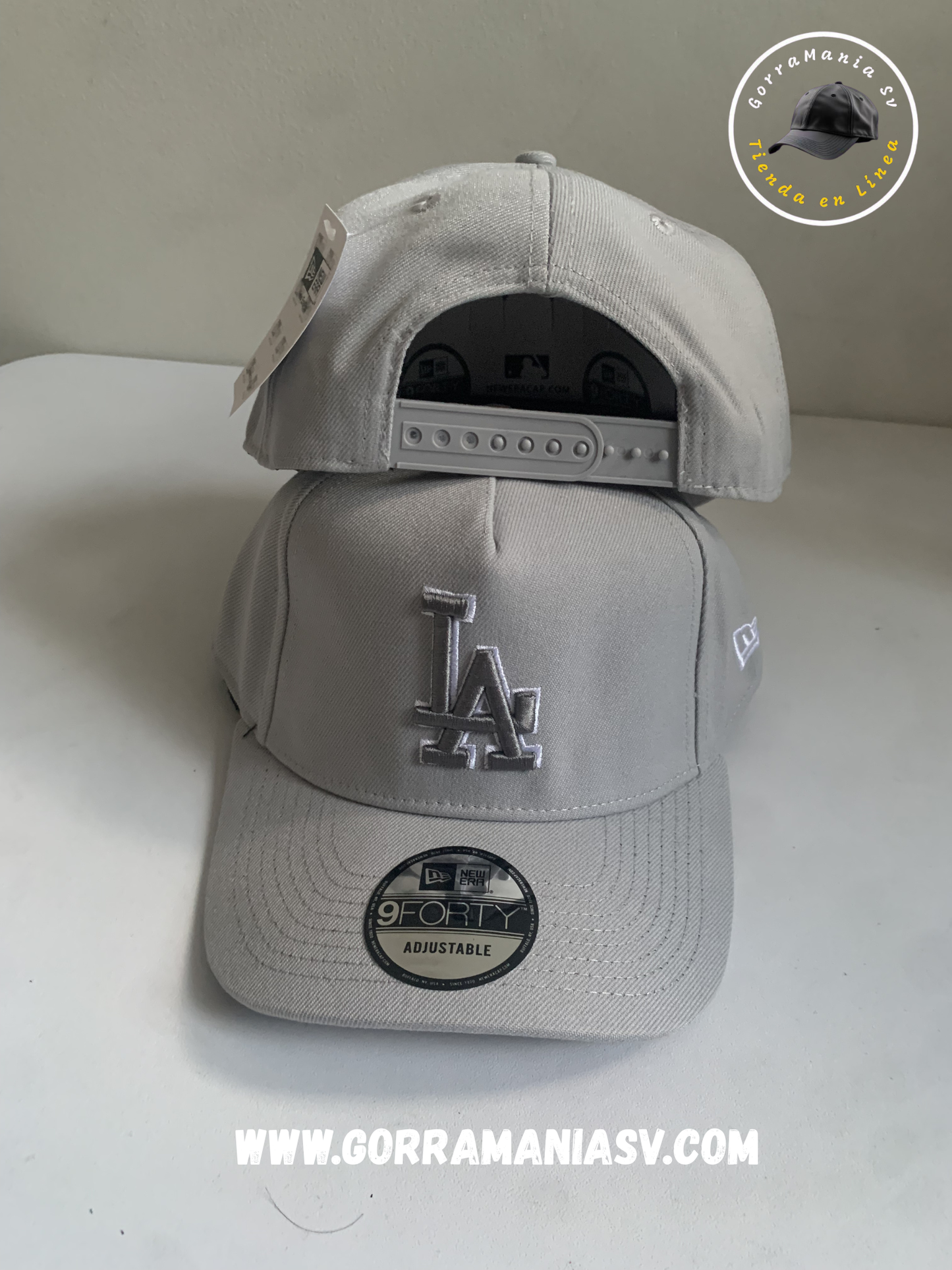 Gorra Premium LA Monochrome - Edición "Grey on Grey" Soft Steel