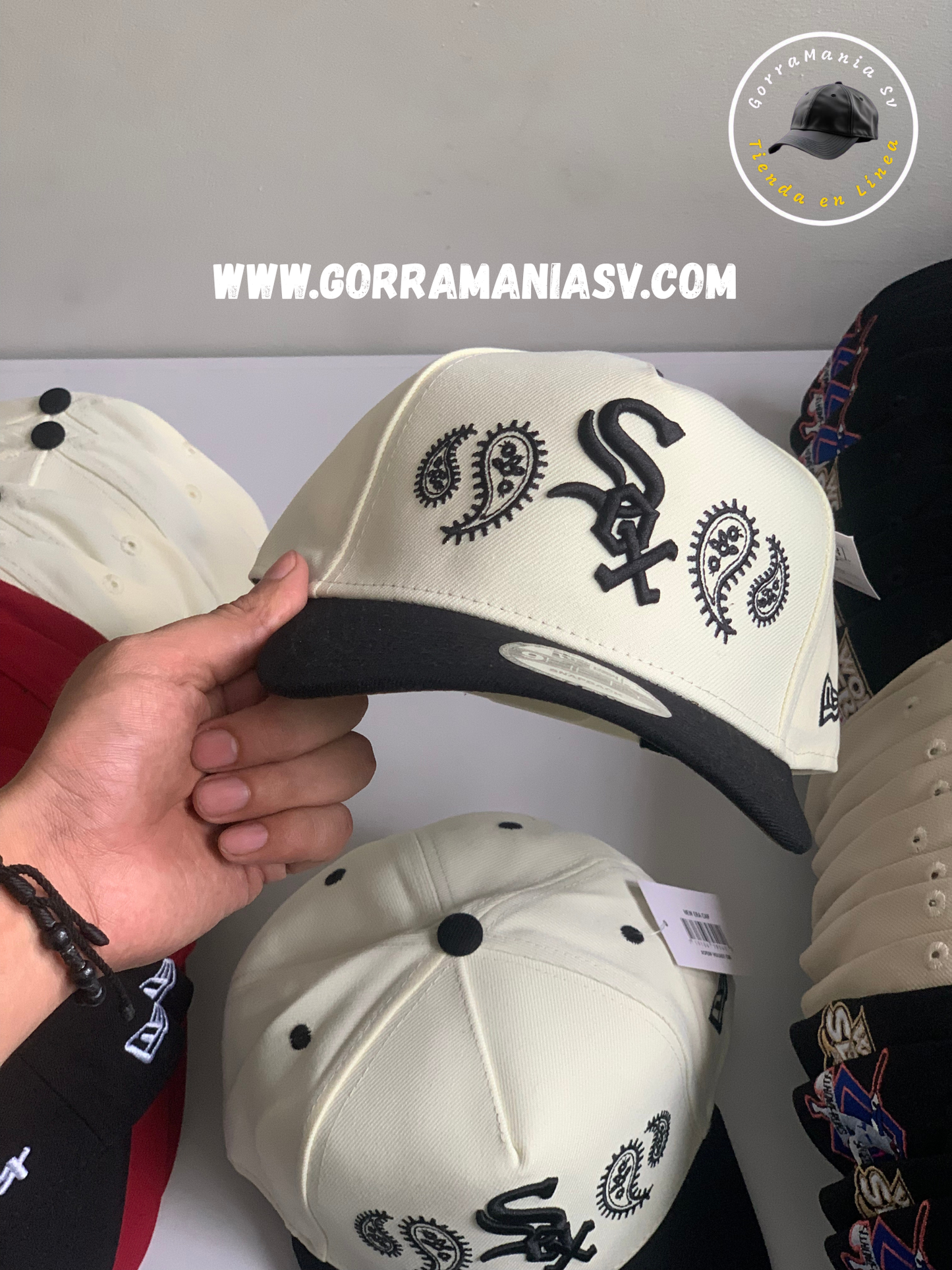 Gorra Chicago White Sox Negra New Era 9FORTY Cursiva & Side Logo