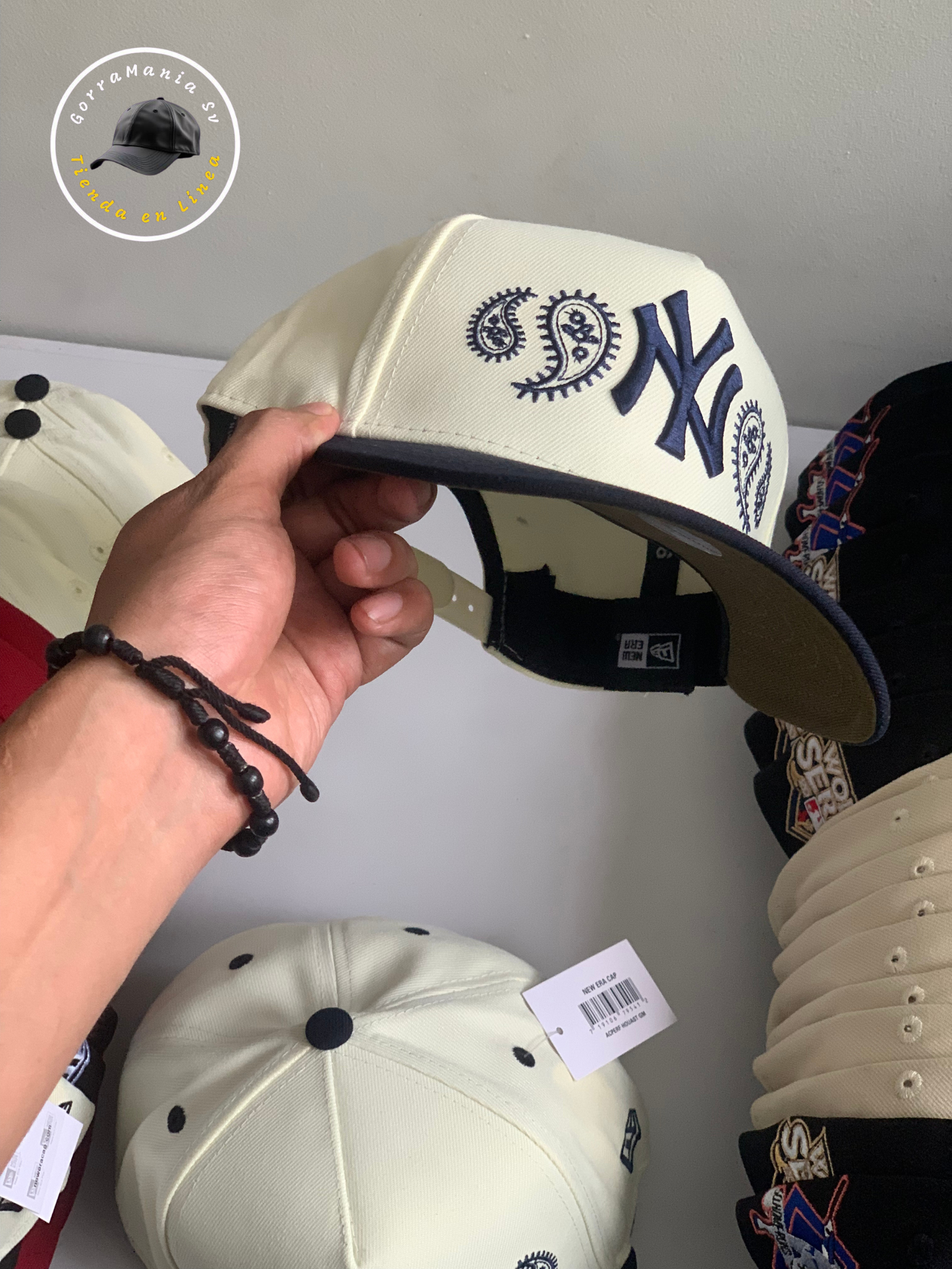 Gorra New Era 9FIFTY New York Yankees - Paisley Collection Cream/Navy